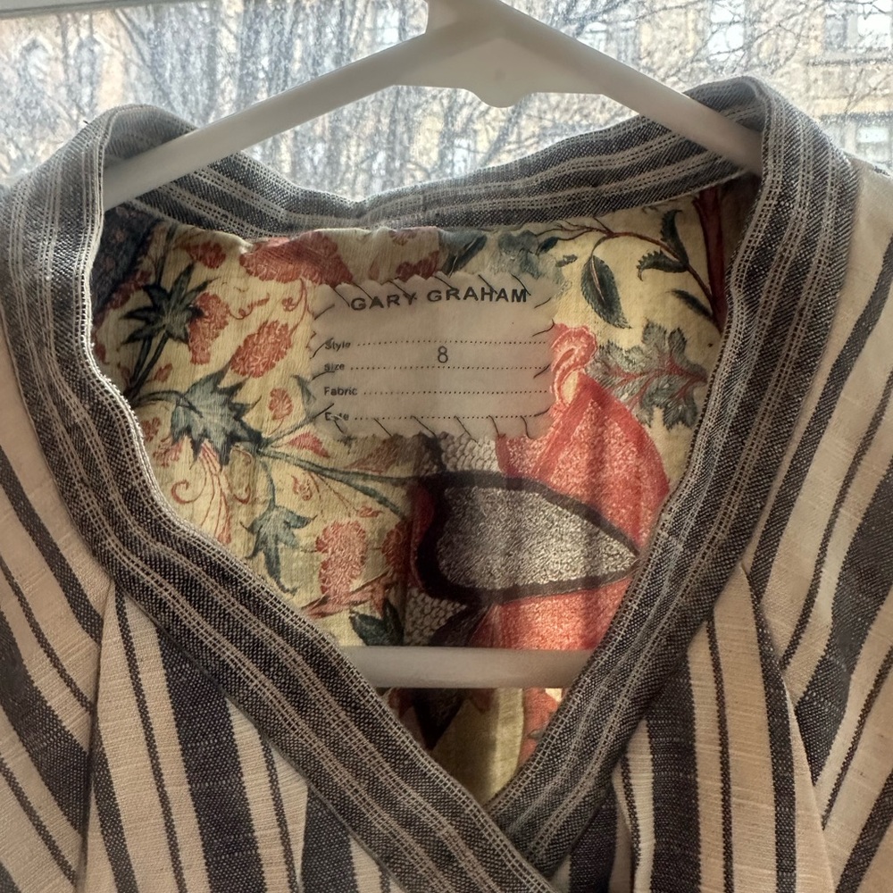 Gary Graham fem/punk Striped Button-Up tailored jacket with Floral lining - Picture 2 of 14